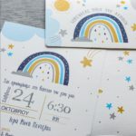 ΠΡΟΣΚΛΗΤΗΡΙΟ ΒΑΠΤΙΣΗΣ RAINBOW BOY - Image 2
