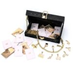 ADVENT CALENDAR ΤΣΑΝΤΑΚΙ ΜΕ 23 ΔΩΡΑΚΙΑ
